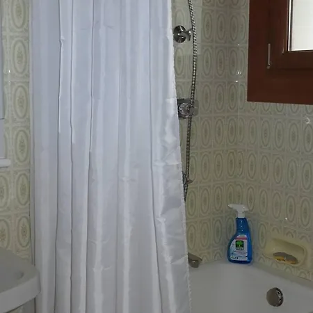 - 2 Pers - Wifi - Draps/serv Inclus - Proche Commerces & Remontees - Fr-1-802-42 레게츠
